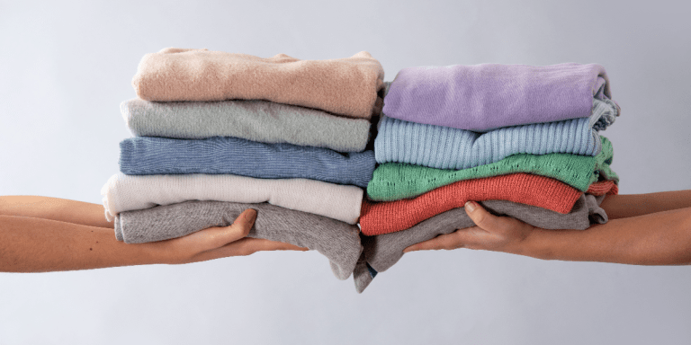 شستشو و مراقبت از لباس و اکسسوری‌ با رنگ‌ های پاستلی